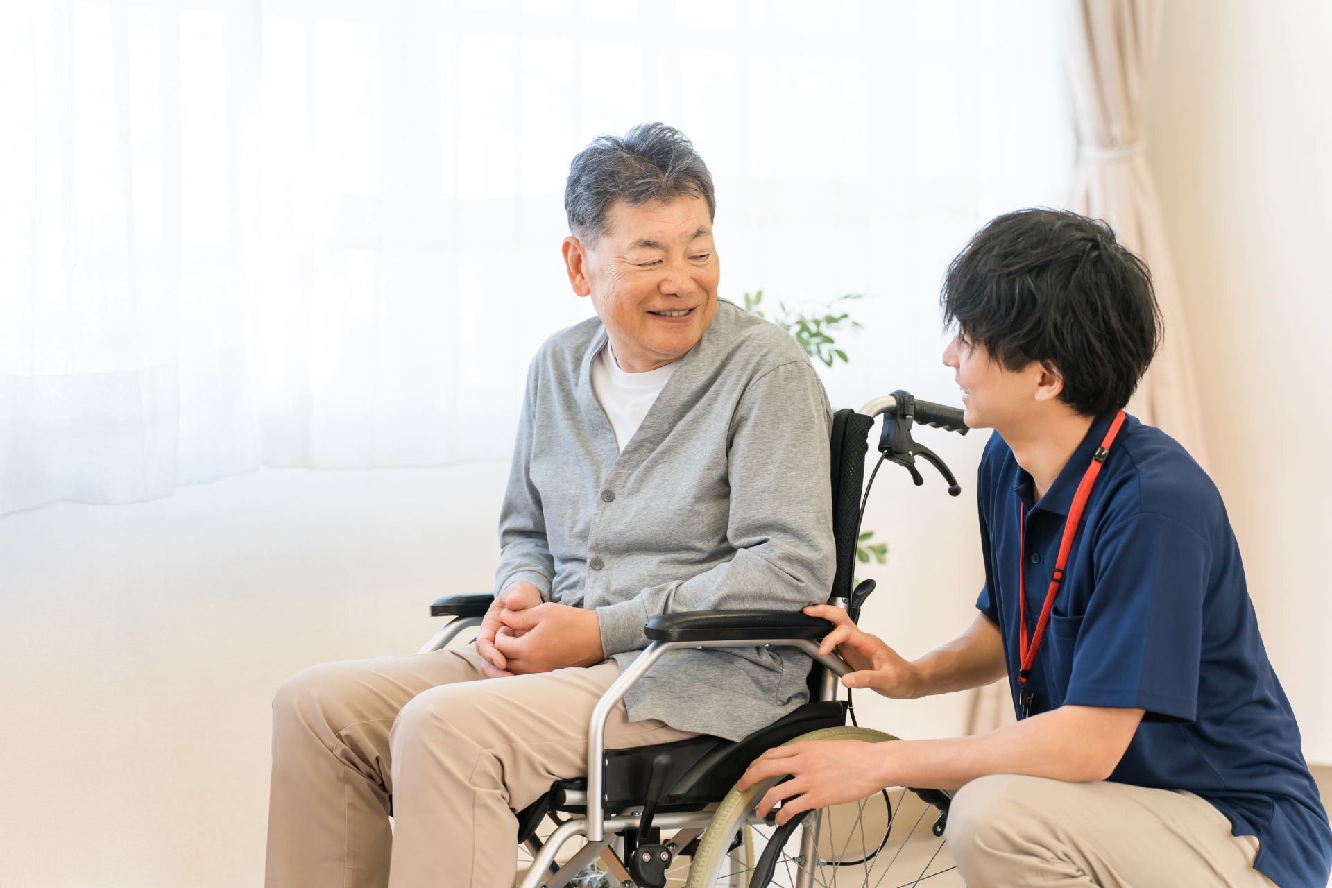 大切な家族のための安心選び。あなたの理想の老人ホームがここに。